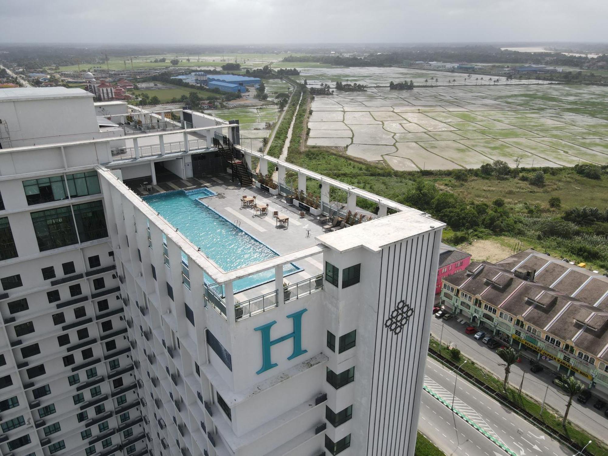 H Elite Design Hotel Kota Bharu Eksteriør billede
